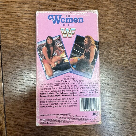Coliseum Video WOMEN OF THE WWF VHS Vintage Tested And Working - Picture 14 of 16